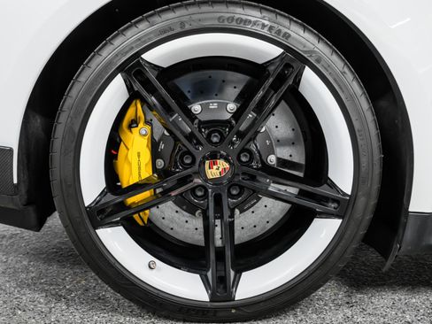 Used 2022 Porsche Taycan Turbo S image 42