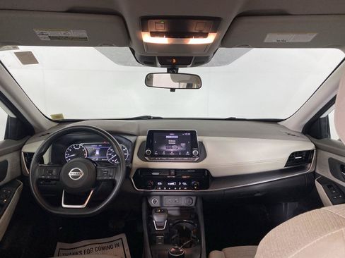 Used 2021 Nissan Rogue SV AWD/4WD image 27