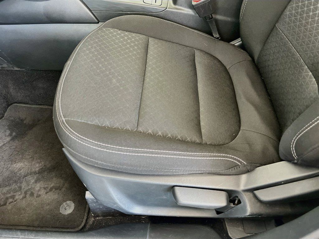 Used 2025 Ford Escape Active FWD image 19
