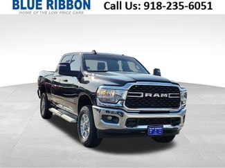 Used 2024 RAM 2500 Big Horn w/ Bed Utility Group AWD/4WD video 1