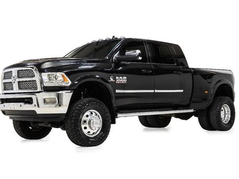 Used 2016 RAM 3500 Laramie AWD/4WD image 2