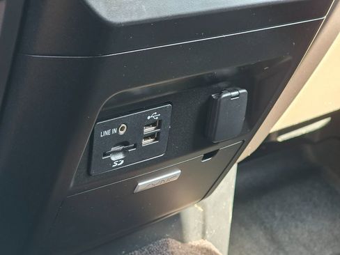 Used 2015 Ford F150 XLT w/ Equipment Group 302A Luxury image 42