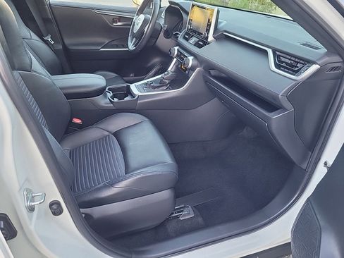 Used 2019 Toyota RAV4 XSE image 12