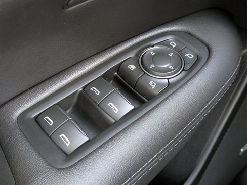 Certified 2023 Cadillac XT5 Premium Luxury w/ LPO, Floor Liner Package image 21