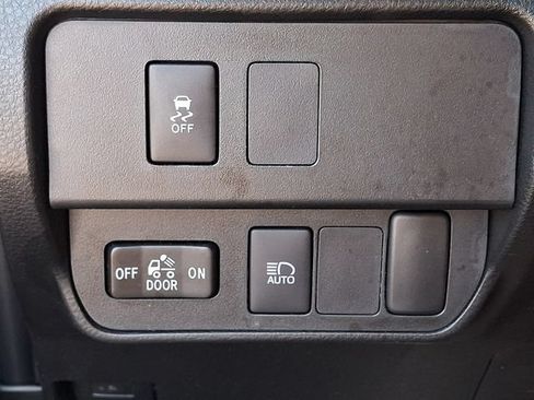 Certified 2023 Toyota Tacoma SR AWD/4WD image 24