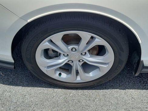Used 2023 Honda Accord LX image 11