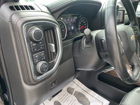 Used 2019 Chevrolet Silverado 1500 High Country AWD/4WD image 48
