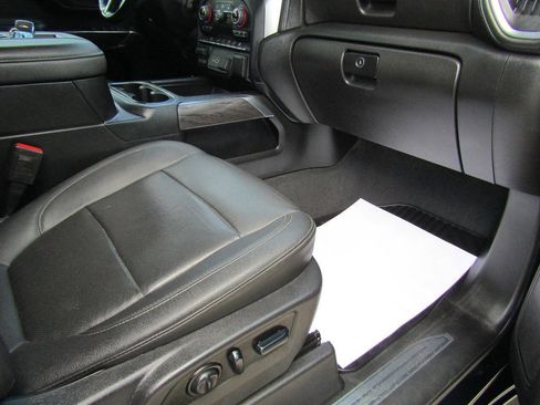 Used 2022 Chevrolet Silverado 2500 LTZ image 19