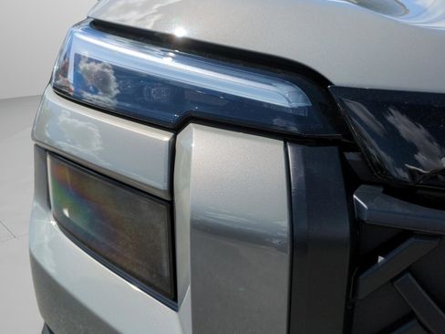 New 2026 Subaru Outback Limited image 2