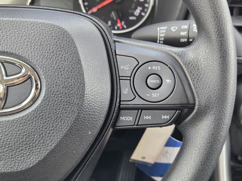 Used 2020 Toyota RAV4 LE w/ All Weather Liner Package image 37