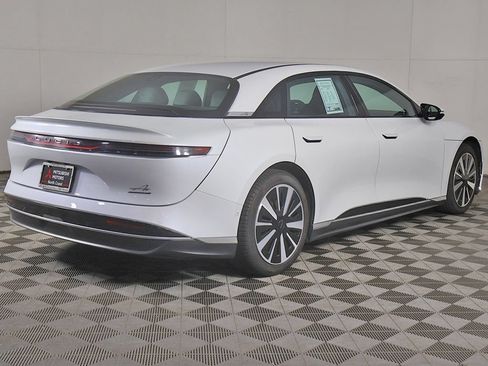 Used 2024 Lucid Air Touring AWD/4WD image 11