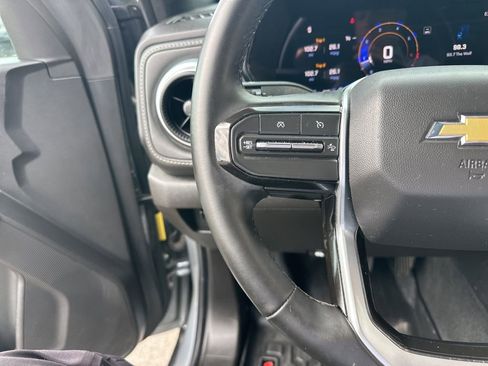 Used 2024 Chevrolet Colorado LT w/ LT Convenience Package image 12