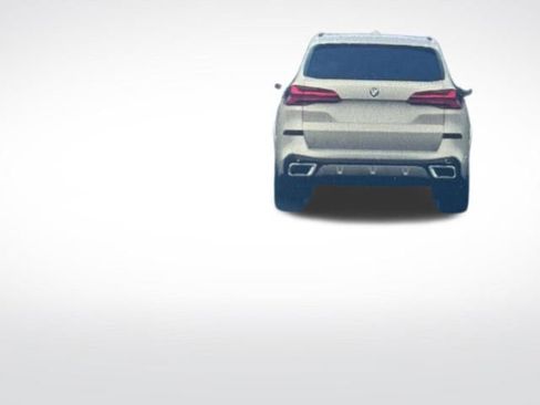 New 2026 BMW X5 xDrive40i w/ M Sport Package image 35