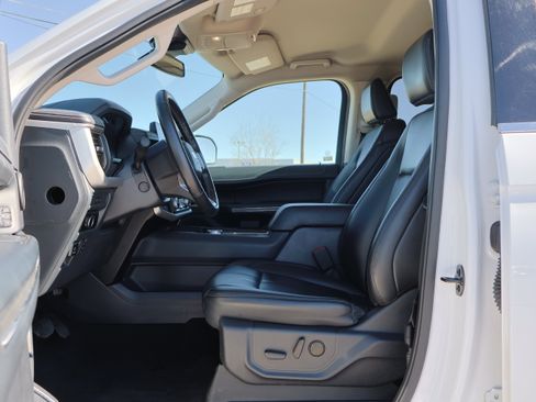 Certified 2024 Ford Expedition Max XLT image 14