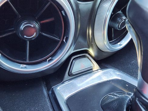 Used 2020 Chevrolet Camaro LT w/ RS Package image 31