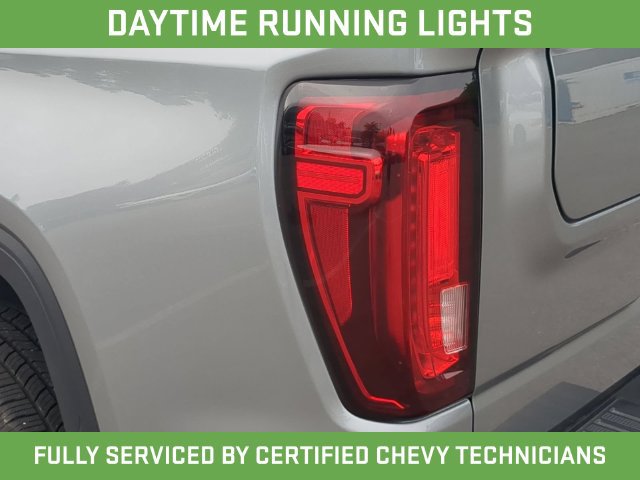 Certified 2025 GMC Sierra 1500 SLT AWD/4WD image 21