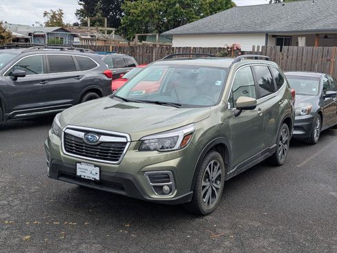 Used 2021 Subaru Forester Limited AWD/4WD image 1