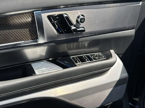 Certified 2026 Cadillac Vistiq Sport w/ LPO, Floor Liner Package AWD/4WD image 18