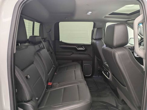 Used 2022 GMC Sierra 1500 SLT w/ SLT Premium Plus Package image 21