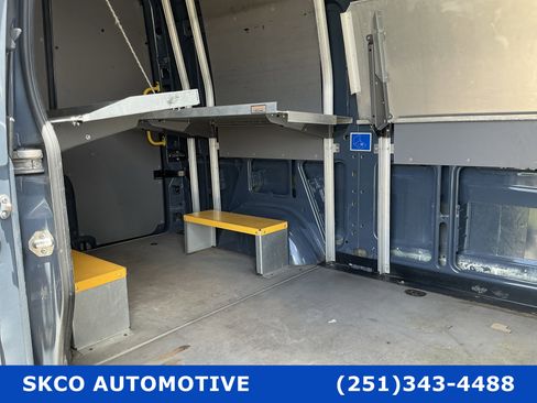 Used 2018 Mercedes-Benz Sprinter 2500 image 14