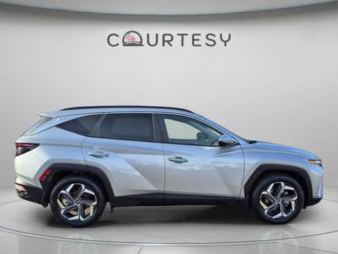 Used 2023 Hyundai Tucson SEL w/ Convenience Package FWD image 6
