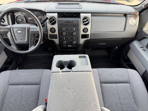 Used 2014 Ford F150 XLT w/ Trailer Tow Package image 9