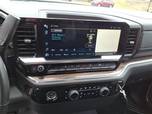 Used 2023 Chevrolet Silverado 1500 LT image 23