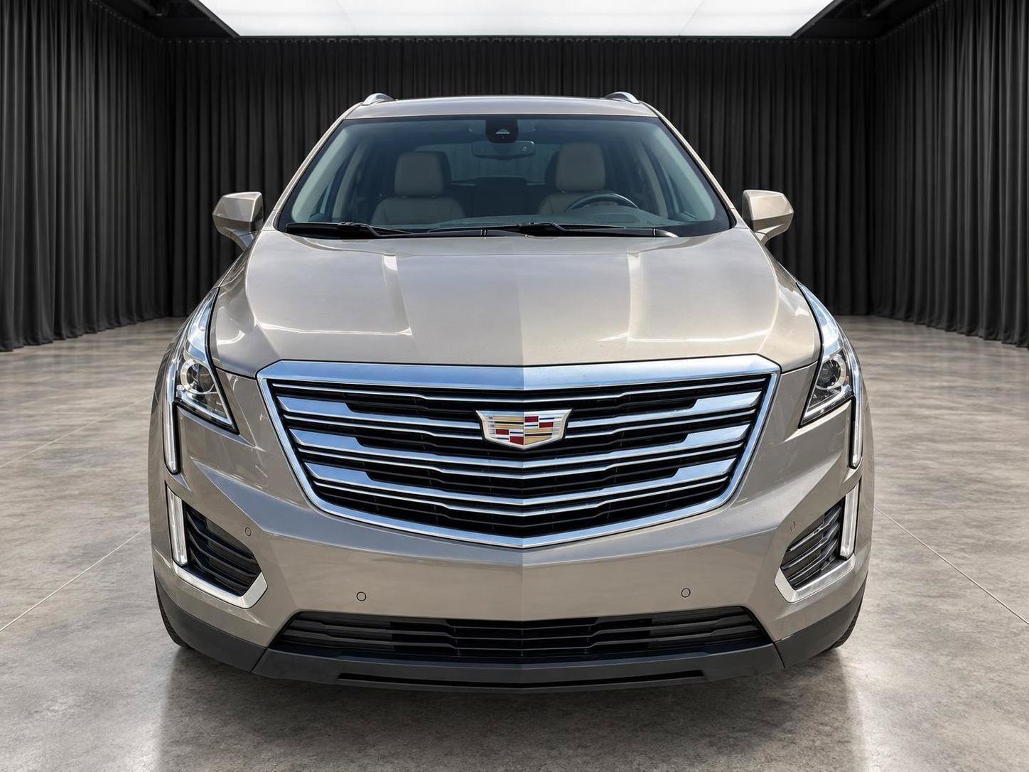 Used 2019 Cadillac XT5 Luxury AWD/4WD image 9
