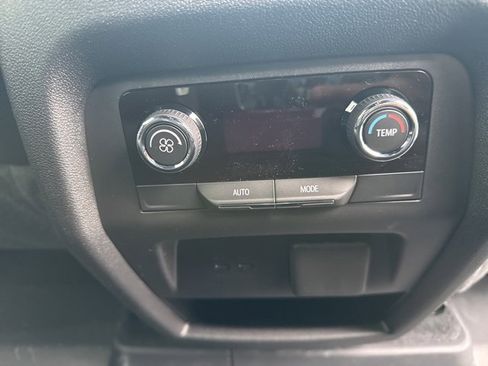 New 2026 Chevrolet Traverse LT w/ Midnight/Sport Edition image 16