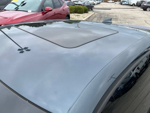 Used 2020 Chevrolet Camaro LT RWD image 2