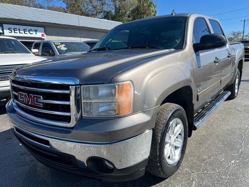 Used 2012 GMC Sierra 1500 SLE w/ SLE Preferred Package RWD image 2