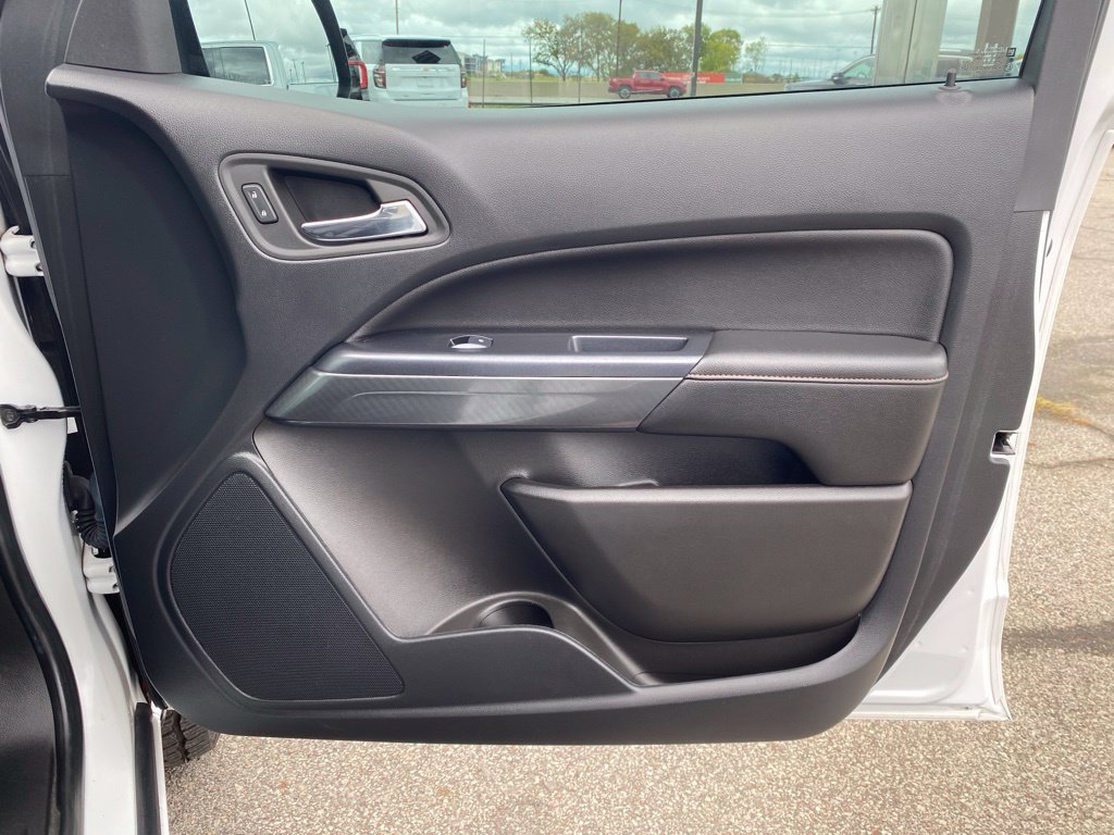 Used 2022 GMC Canyon AT4 AWD/4WD image 19