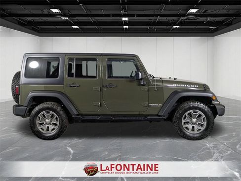 Used 2016 Jeep Wrangler Unlimited Rubicon image 6