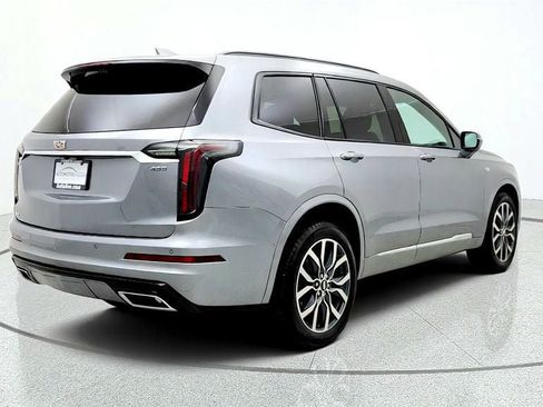 Used 2024 Cadillac XT6 Sport w/ Technology Package AWD/4WD image 5