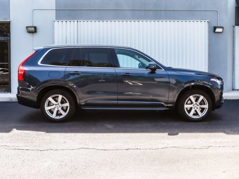 Used 2023 Volvo XC90 B5 Core AWD/4WD image 6