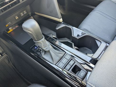 Used 2025 Toyota Camry XSE image 25