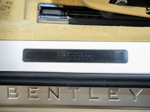 Used 2020 Bentley Continental GT V8 image 63