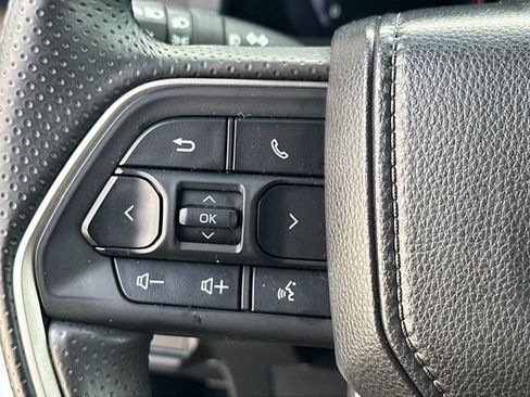Used 2025 Toyota 4Runner TRD Off-Road Premium AWD/4WD image 22