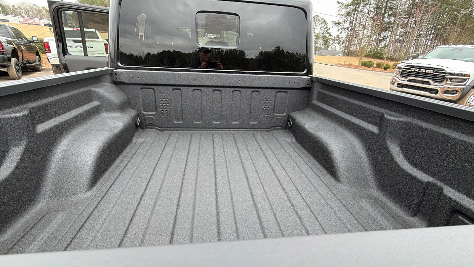 New 2026 Jeep Gladiator Rubicon AWD/4WD image 13
