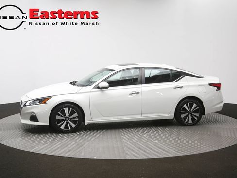 Used 2022 Nissan Altima 2.5 SV w/ SV Premium Package FWD image 58