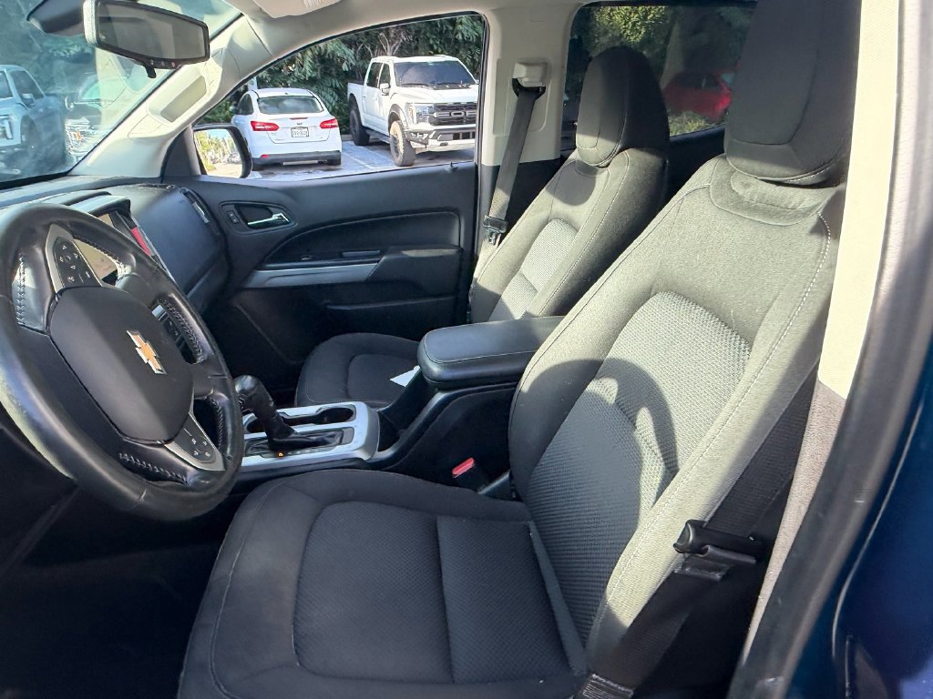 Used 2019 Chevrolet Colorado LT w/ LT Convenience Package AWD/4WD image 10