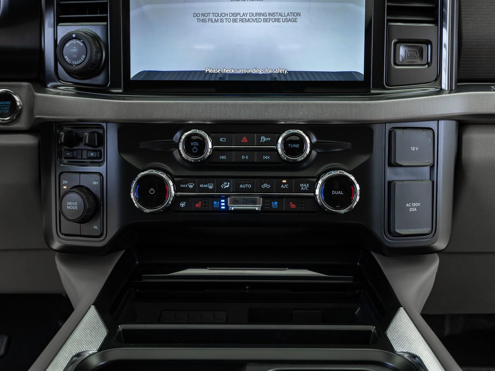 Used 2027 Ford F450 Platinum w/ Platinum Plus Package AWD/4WD image 27