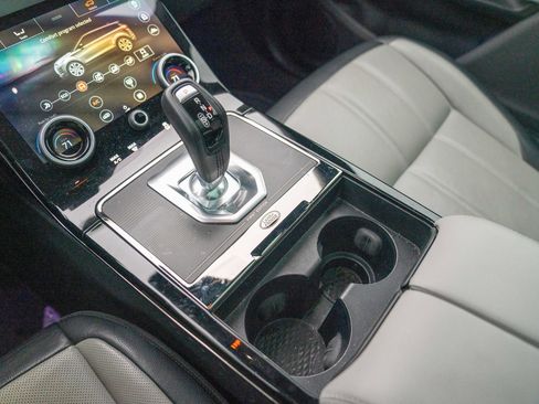 Used 2020 Land Rover Range Rover Evoque First Edition image 20