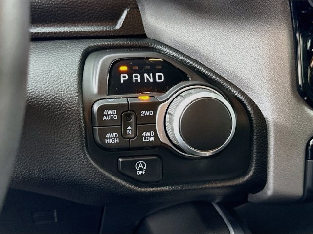 Used 2025 RAM 1500 Big Horn AWD/4WD image 16