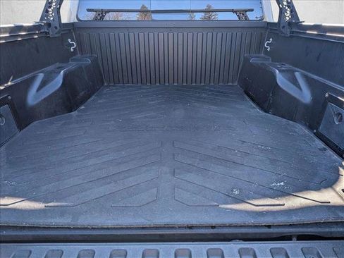 Used 2018 Toyota Tacoma TRD Sport image 6