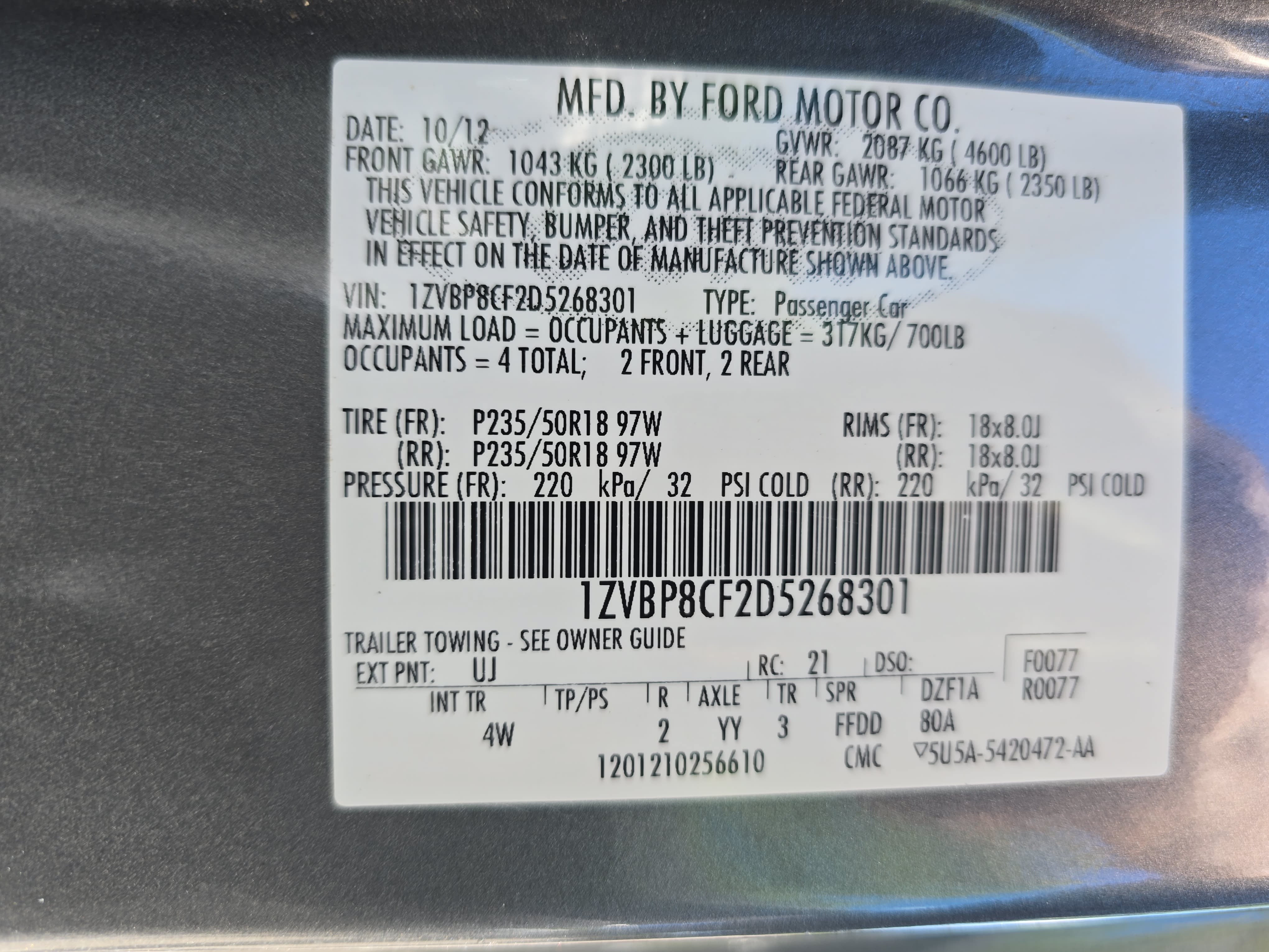 Used 2013 Ford Mustang GT Premium w/ Comfort Pkg RWD image 32