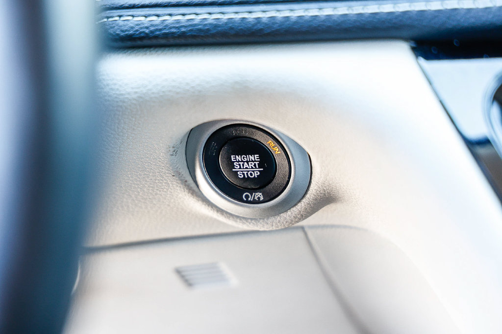 Used 2021 Chrysler Pacifica Touring-L FWD image 31