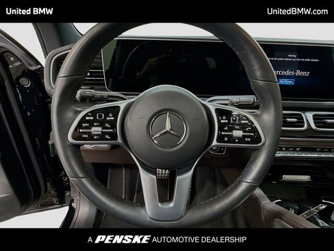 Used 2023 Mercedes-Benz GLS 450 4MATIC w/ AMG Line Exterior image 6