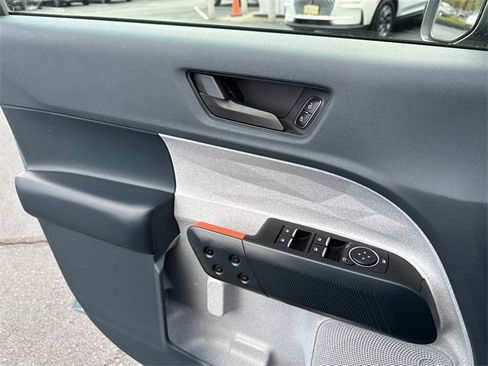 Certified 2023 Ford Maverick XLT w/ Equipment Group 300A Standard image 31