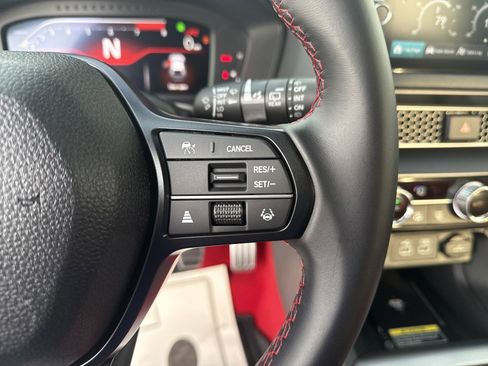 Used 2025 Honda Civic Type R image 18